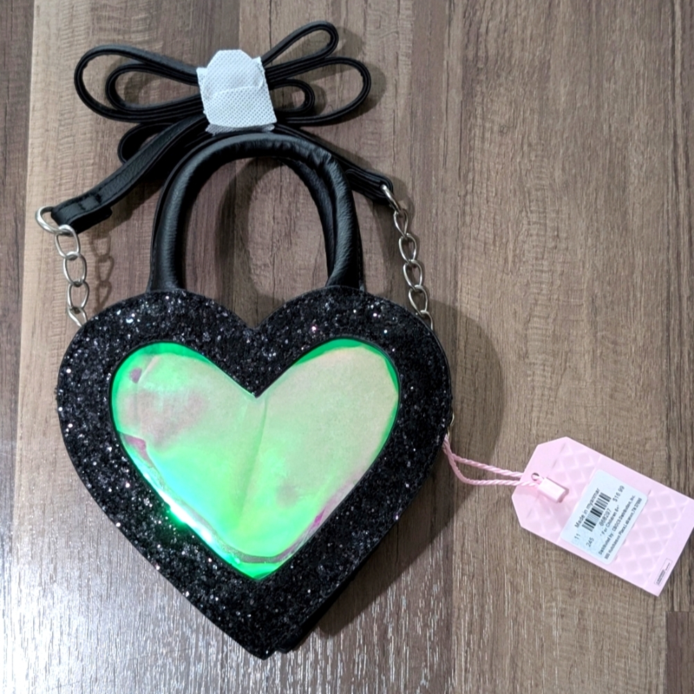 Heart-Shaped Black and Green Crossbody Bag